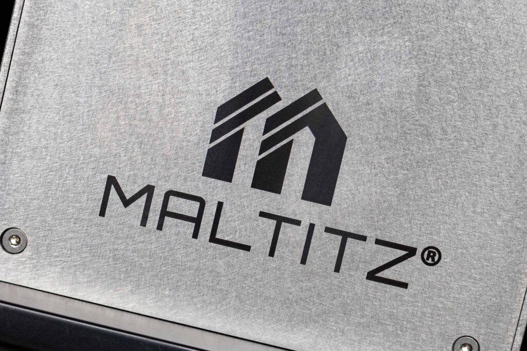 Das Maltitz-Logo auf dem fertiggestellten MotoGP-Pokal